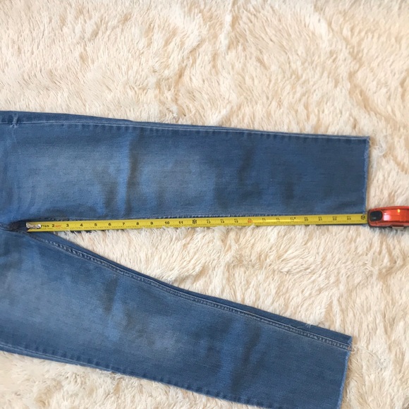 Old Navy Power Slim Straight Jeans size 4 - Picture 8 of 9